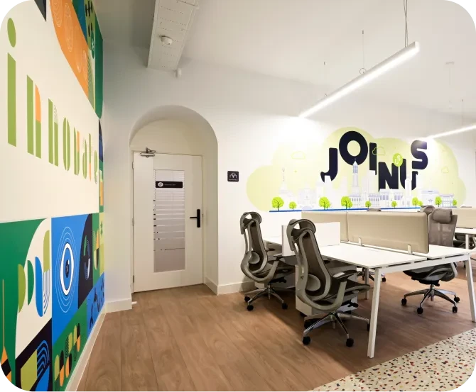 Startup facilitator workspace interior in Utrecht at Unusual Space